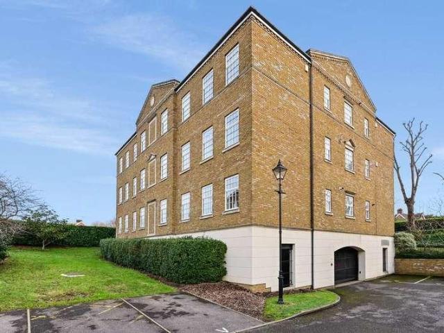 1 bed flat for sale
