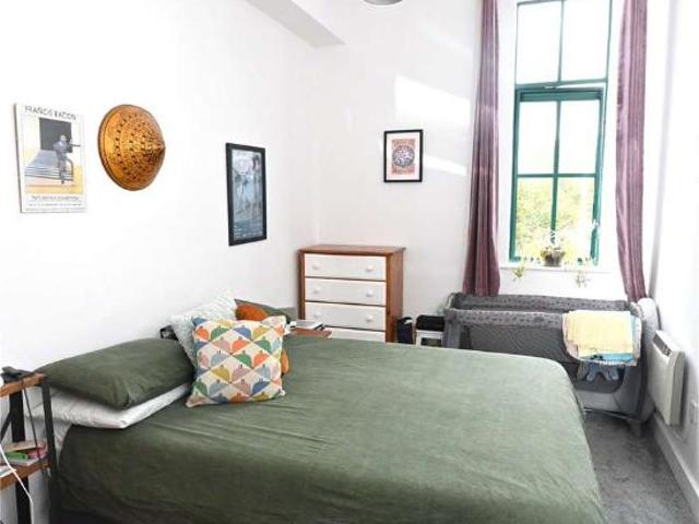 1 bed flat for sale