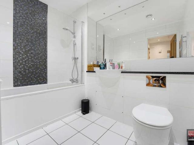 1 bed flat for sale