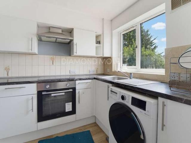 1 bed flat for sale