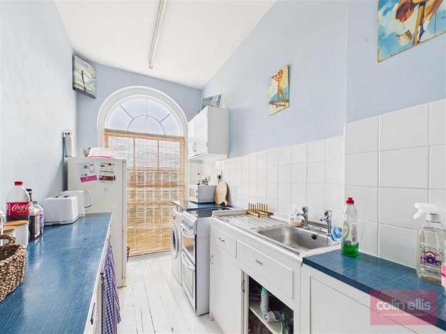 1 bed flat for sale