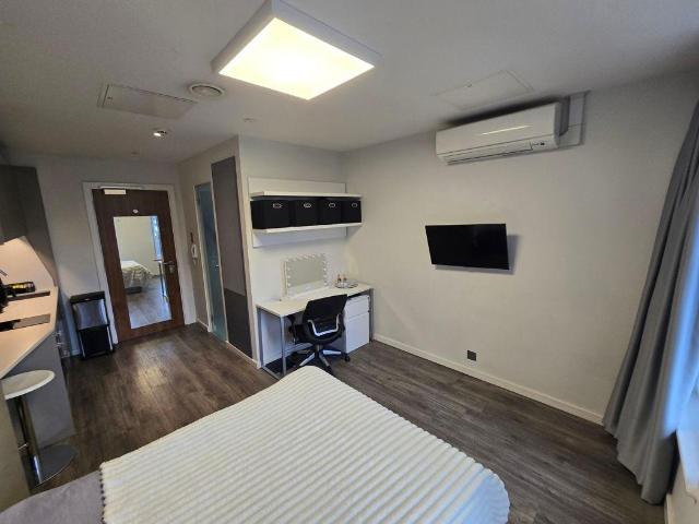 1 bed flat for sale