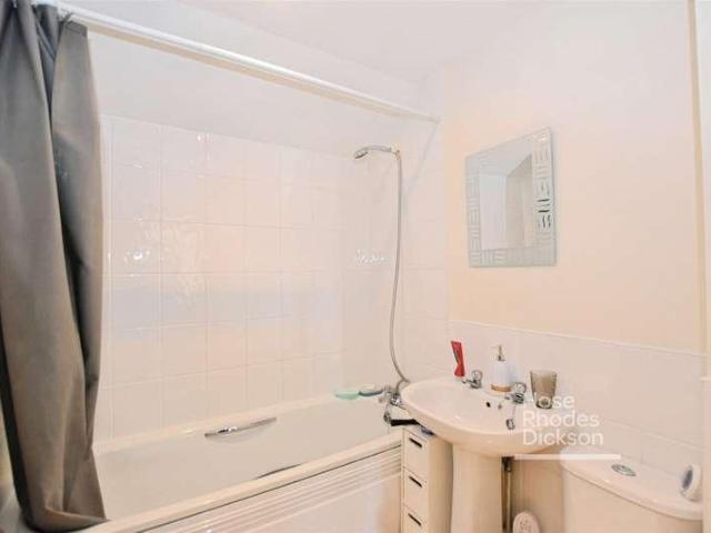 1 bed flat for sale