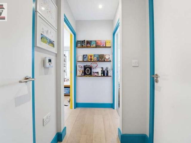 1 bed flat for sale