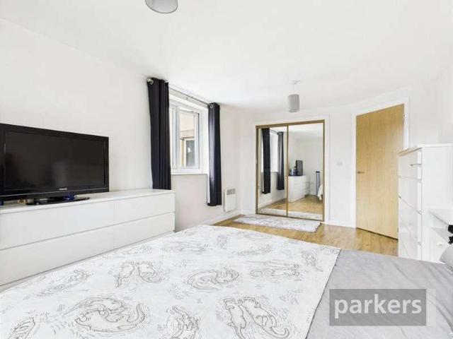1 bed flat for sale