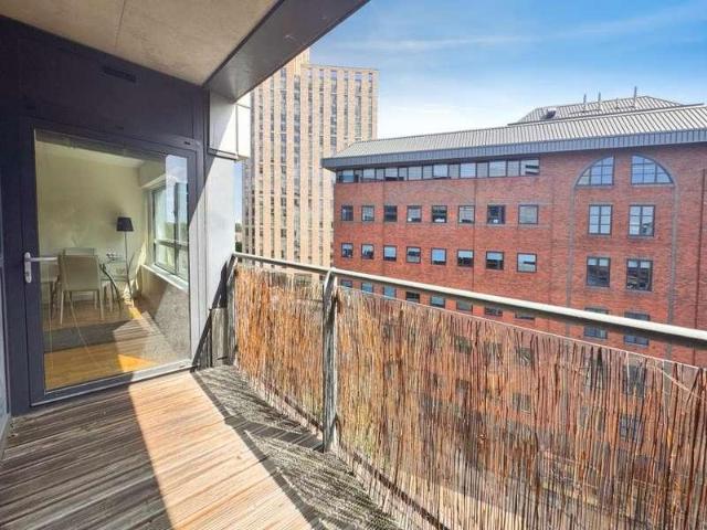 1 bed flat for sale