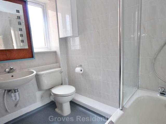 1 bed flat for sale