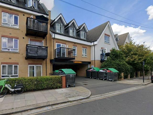 1 bed flat for sale