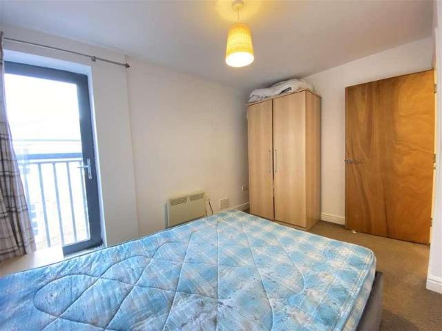 1 bed flat for sale