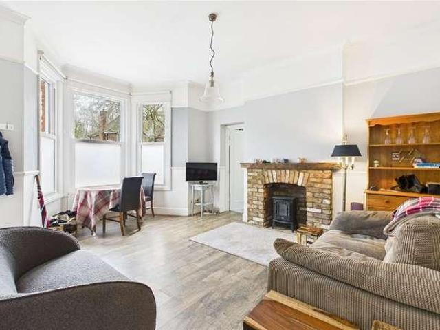 1 bed flat for sale