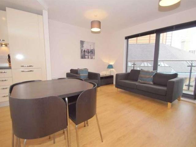 1 bed flat for sale