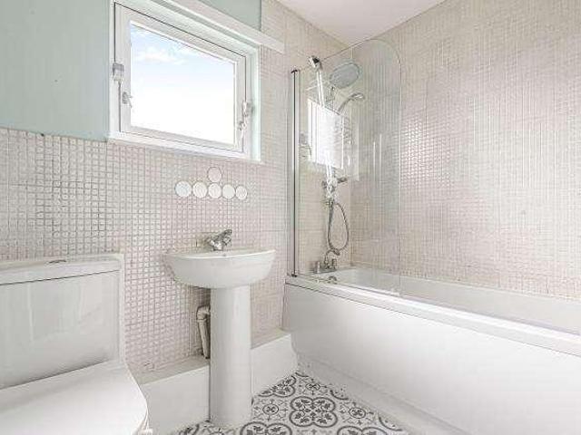 1 bed flat for sale