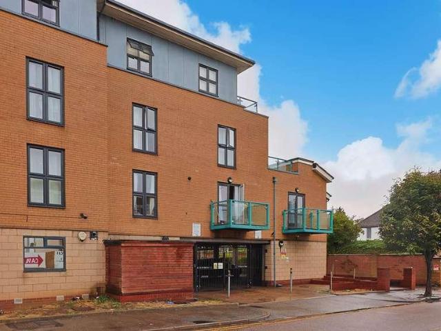 1 bed flat for sale