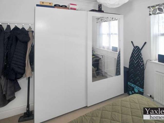 1 bed flat for sale