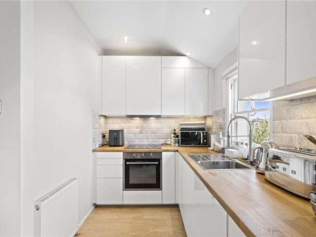 1 bed flat for sale