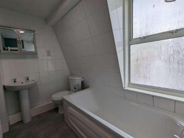 1 bed flat for sale