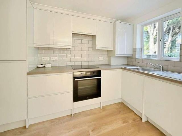 1 bed flat for sale