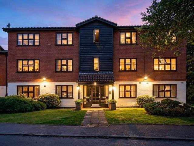 1 bed flat for sale