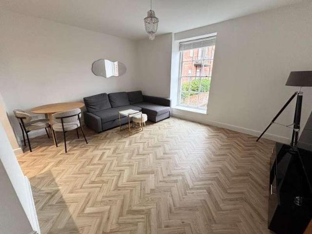 1 bed flat for sale