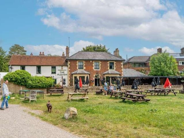 1 bed flat for sale