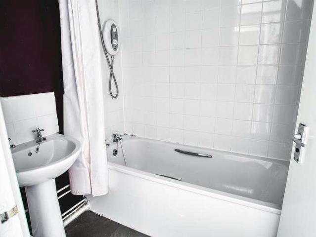 1 bed flat for sale