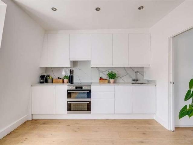 1 bed flat for sale