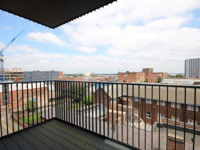 1 bed flat for sale