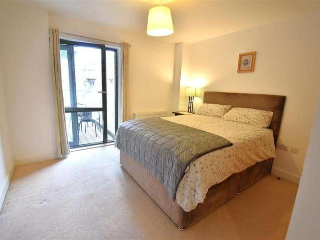 1 bed flat for sale