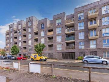 1 bed flat for sale