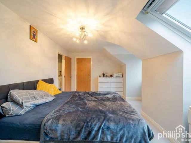 1 bed flat for sale