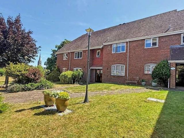 1 bed flat for sale