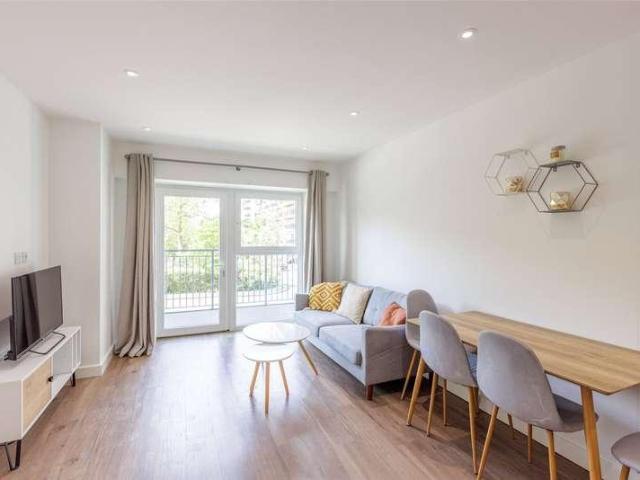 1 bed flat for sale
