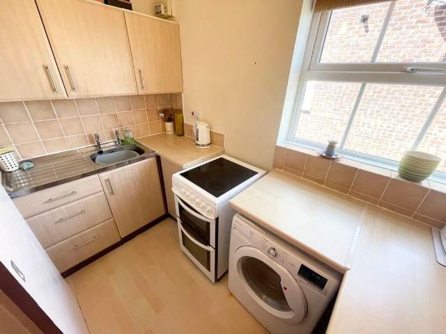 1 bed flat for sale