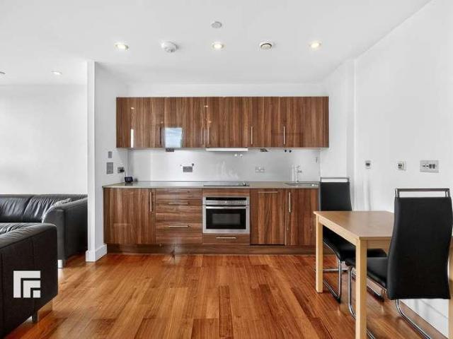 1 bed flat for sale