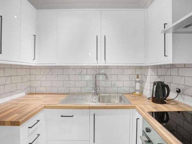 1 bed flat for sale