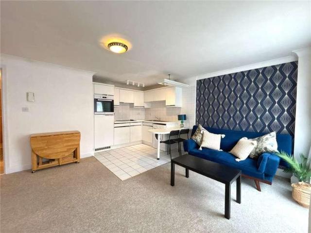 1 bed flat for sale