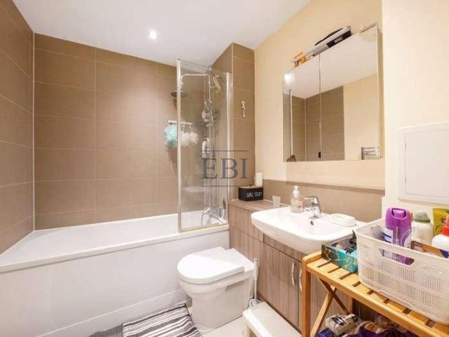1 bed flat for sale