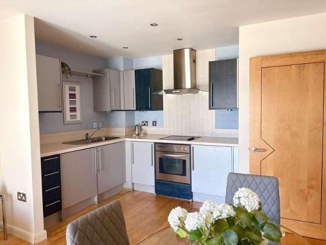 1 bed flat for sale
