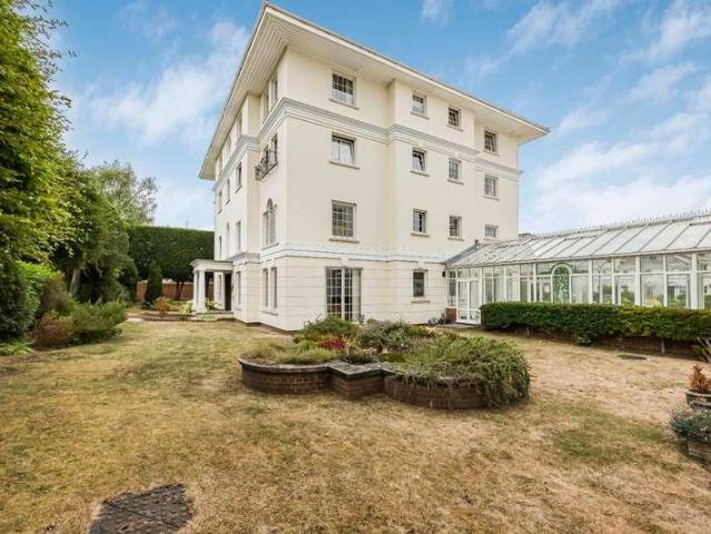 1 bed flat for sale