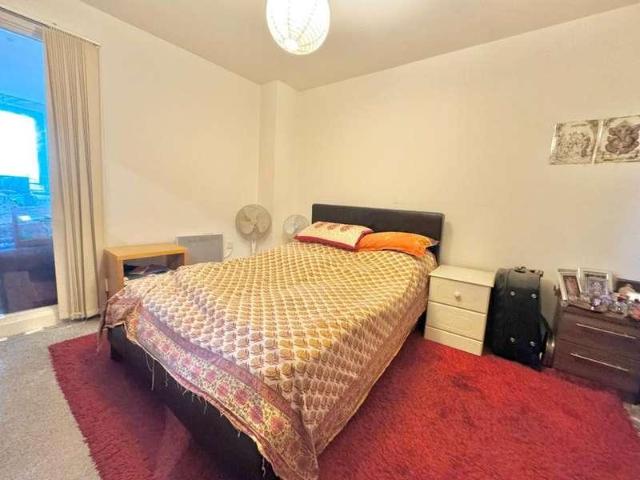 1 bed flat for sale