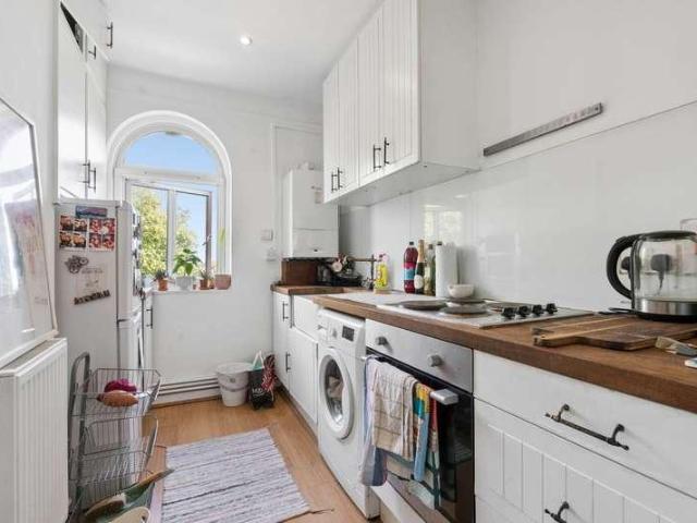 1 bed flat for sale