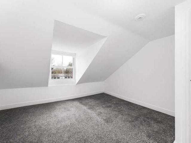 1 bed flat for sale