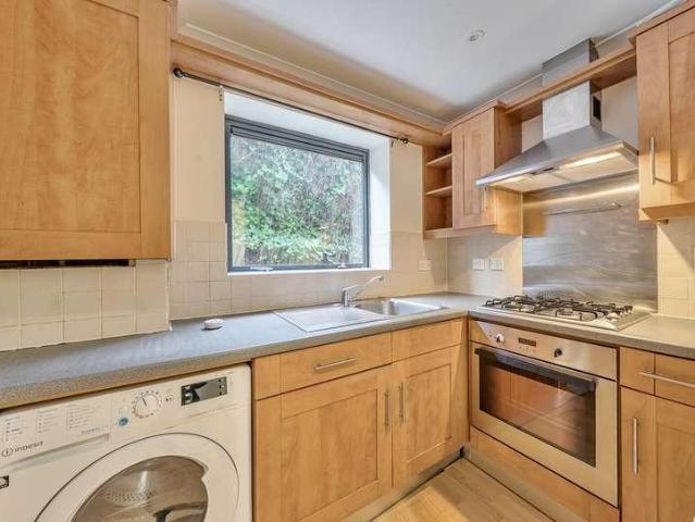 1 bed flat for sale