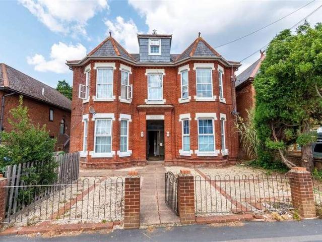 1 bed flat for sale