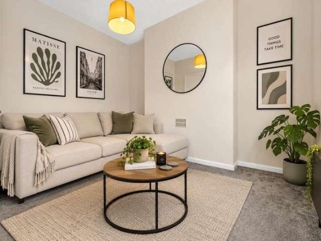 1 bed flat for sale