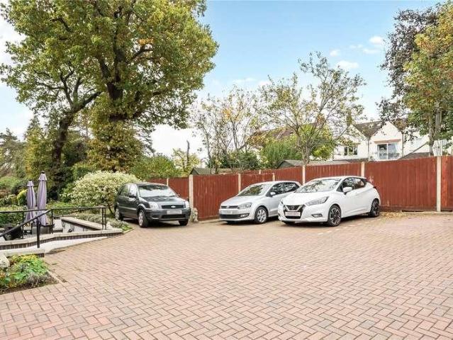 1 bed flat for sale