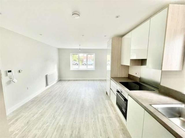 1 bed flat for sale