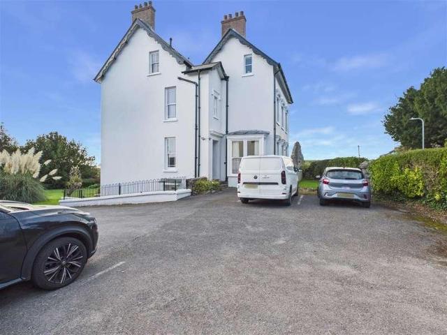 1 bed flat for sale