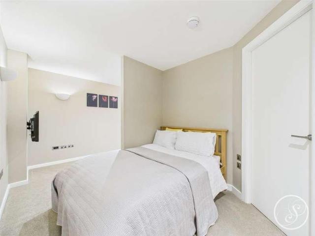 1 bed flat for sale