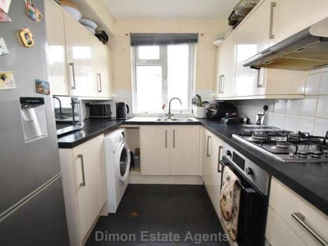 1 bed flat for sale